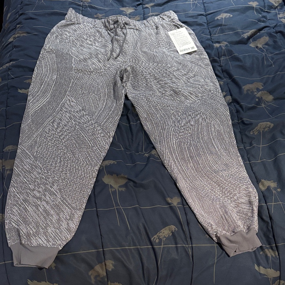 Lululemon Stretch High-Rise Jogger *Full Length- Simultaneous Anchor AlpineWhite